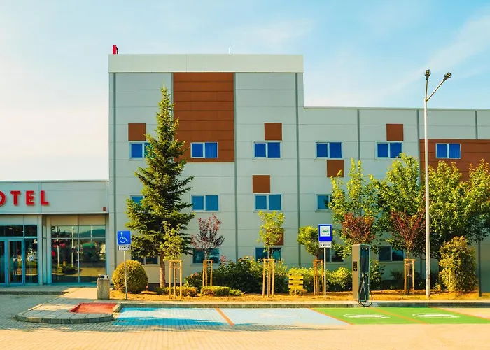 汽车旅馆 伊赫蒂曼汽车旅馆 3*